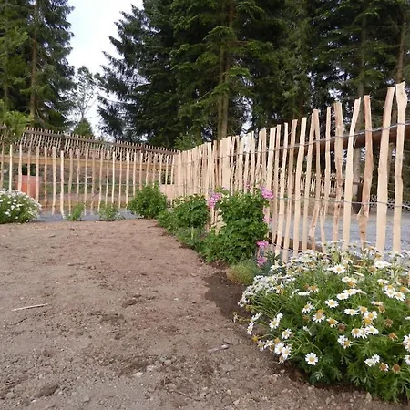 Casa vacanze In Meiserich With Swimming Pool Ulmen