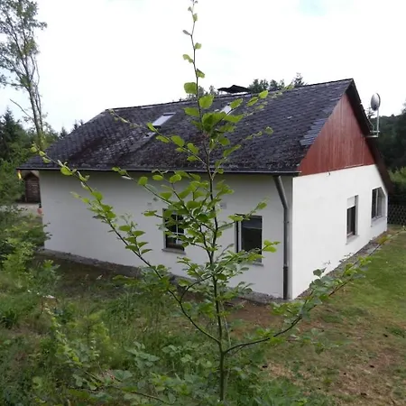 In Meiserich With Swimming Pool